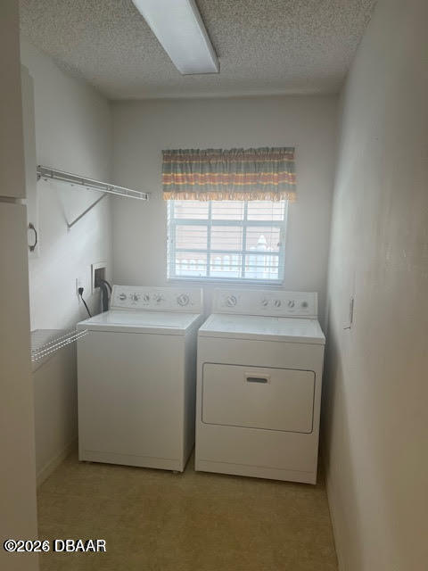 Building Photo - 4 Lonetree Look