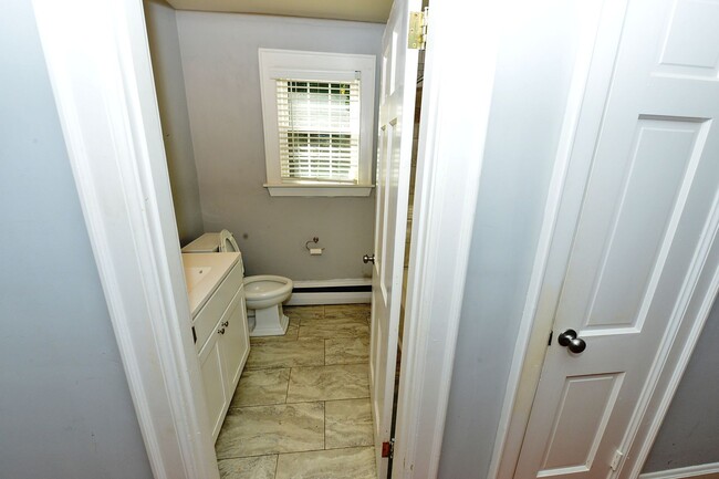 Building Photo - Water View, private wooded lot on dead end...