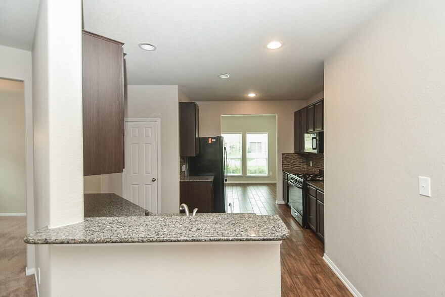 Building Photo - 14643 Twilight Knoll Trl
