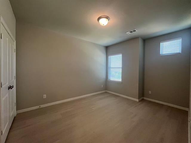 Building Photo - 8266 Primrose Wy