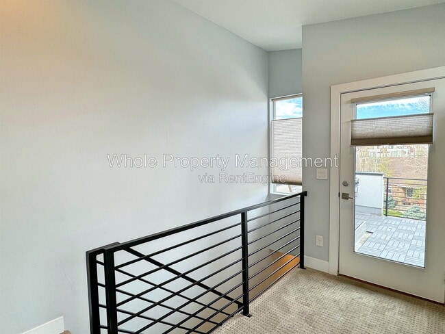 Building Photo - 1448 Xavier St