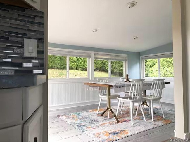 Building Photo - 96 Orange St