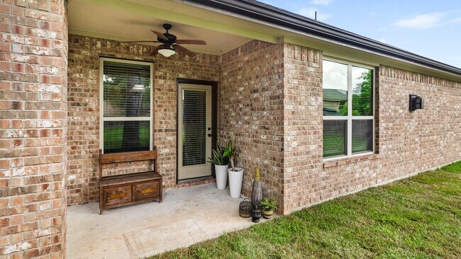 Building Photo - 126 S Sawbridge Cir