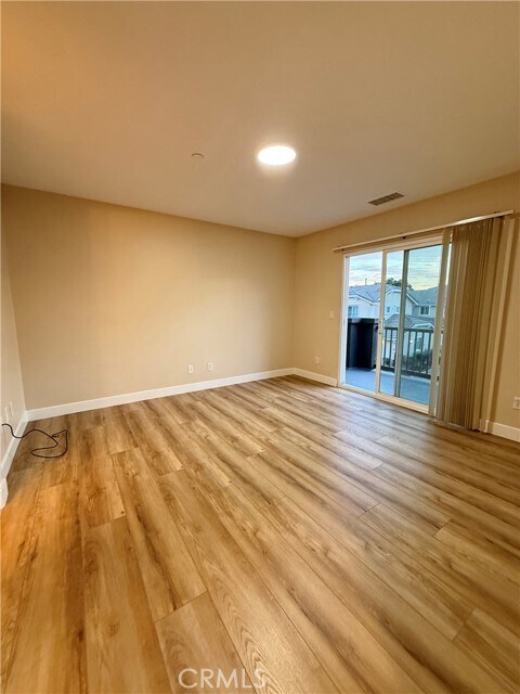 Building Photo - 9441 Barstow Dr