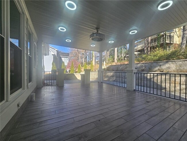 Building Photo - 526 Coopers Pond Dr