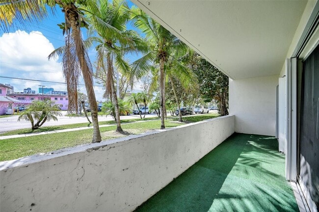 Building Photo - 7483 SW 82nd St
