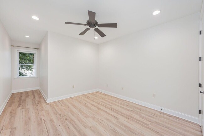 Building Photo - 106 Black Bear Circle