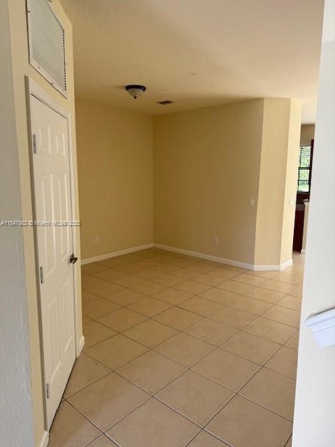 Building Photo - 1713 SW Umbria St