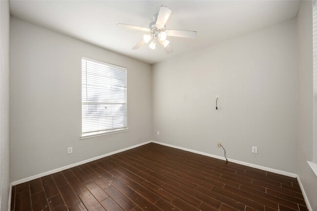 Building Photo - 3419 Crosby Landing