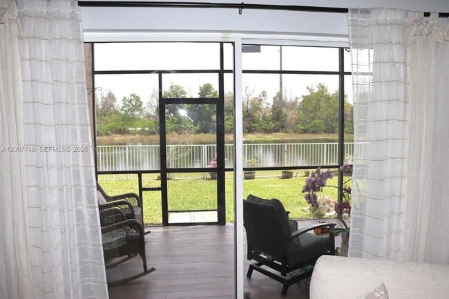 Building Photo - 3221 SW 173rd Terrace