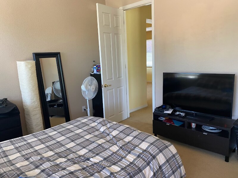 Building Photo - 1 S La Salle St