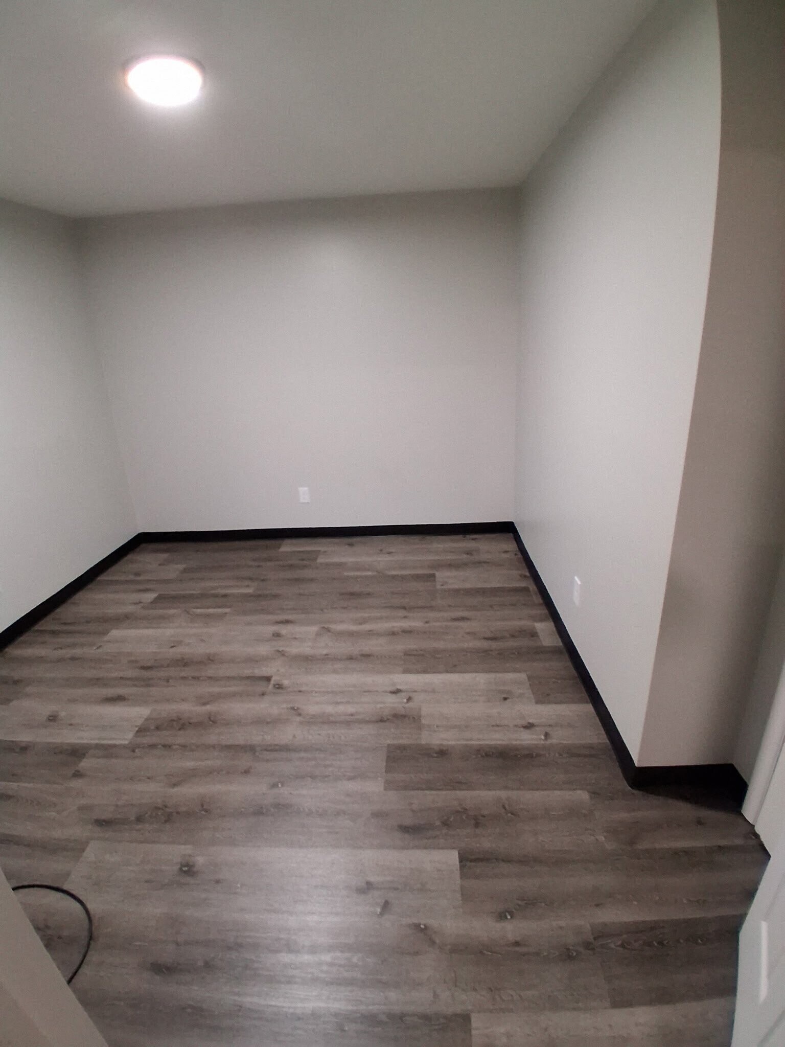 Building Photo - 204 Grand Ave