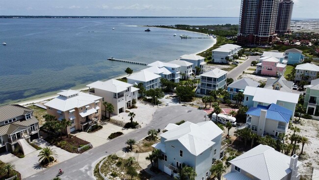 Building Photo - 20 Seashore Dr