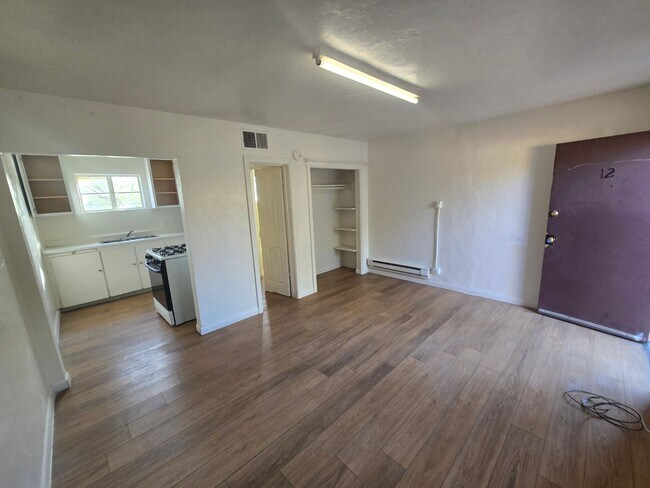 Building Photo - Pueblo Cielo LLC