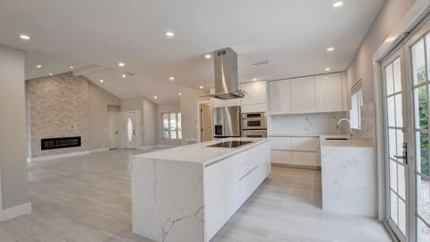Building Photo - 6813 Viento Way