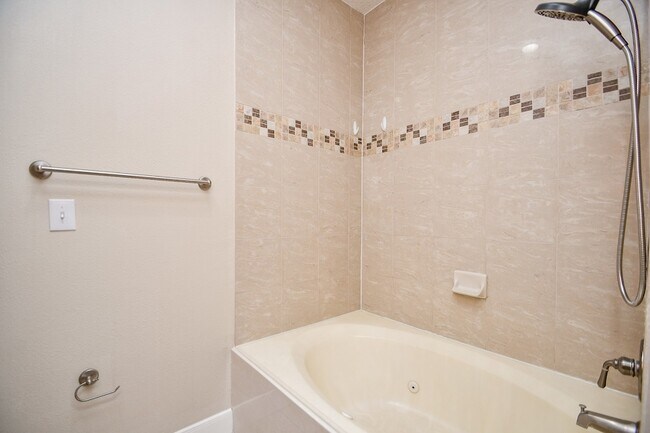 Building Photo - 2299 Lone Star Dr
