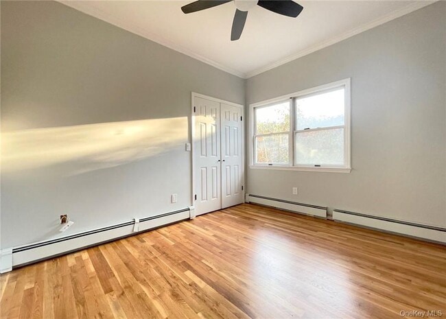 Building Photo - 829 W Boston Post Rd