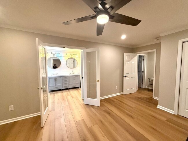 Building Photo - Charming 2BR House in Atlanta/ East Point