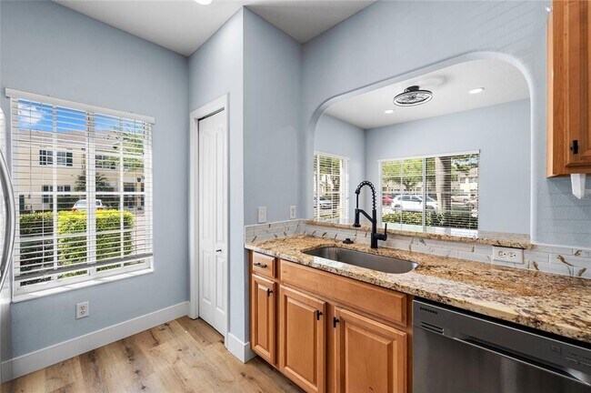 Building Photo - 257 Cape Harbour Loop