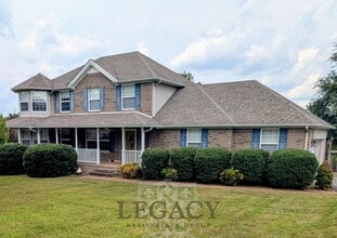 Building Photo - 1609 Lydia Ct