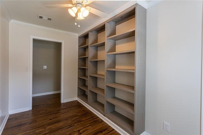 Building Photo - 10175 Barston Ct