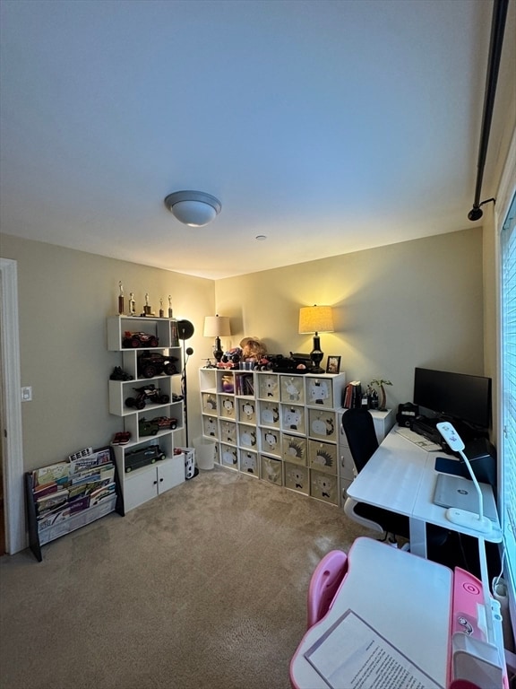 Building Photo - 60 Pyburn Rd