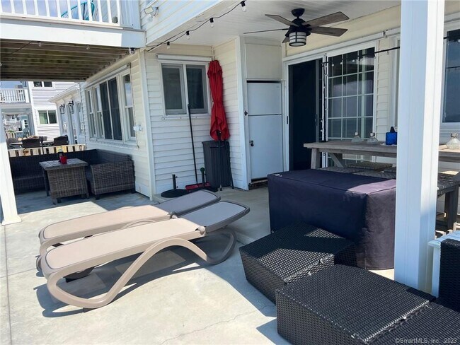 Building Photo - 145 Plum Bank Rd