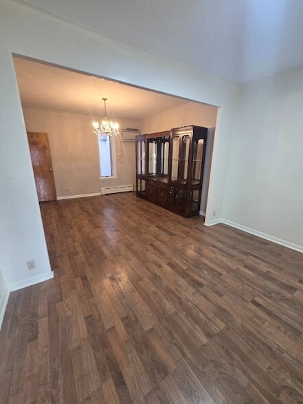 Building Photo - 21-43 45th Street Unit 1