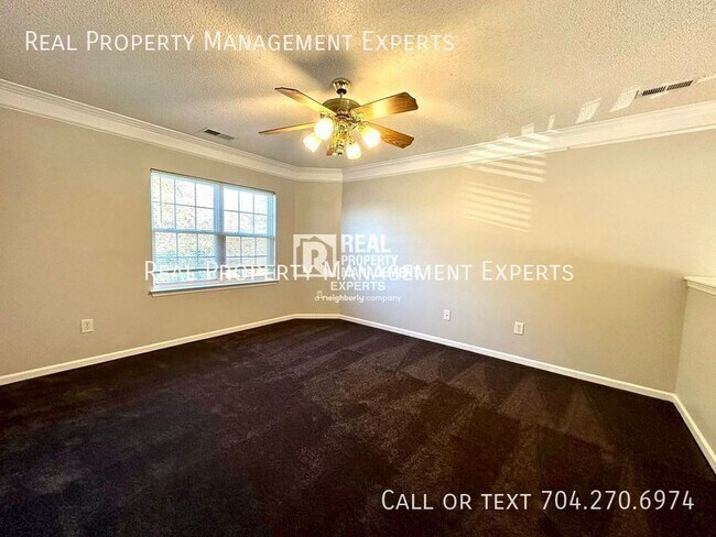 Building Photo - 8815 Firestreak Dr
