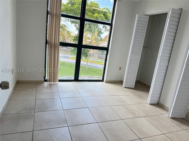 Building Photo - 11780 SW 18th St