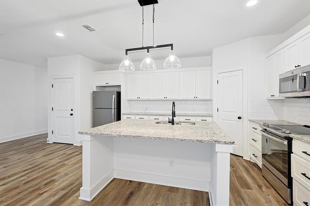 Building Photo - 4912 Ridglea Ln