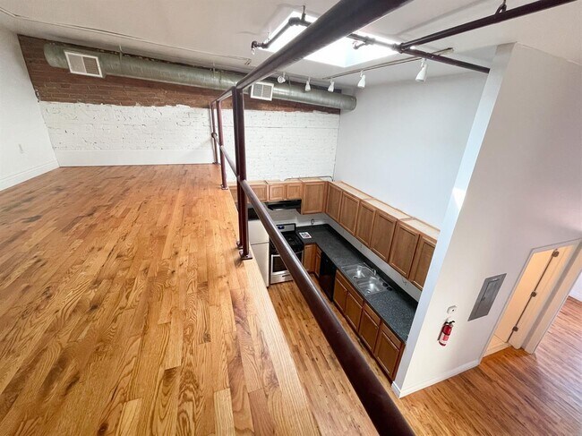 Building Photo - 208 W Michigan Ave