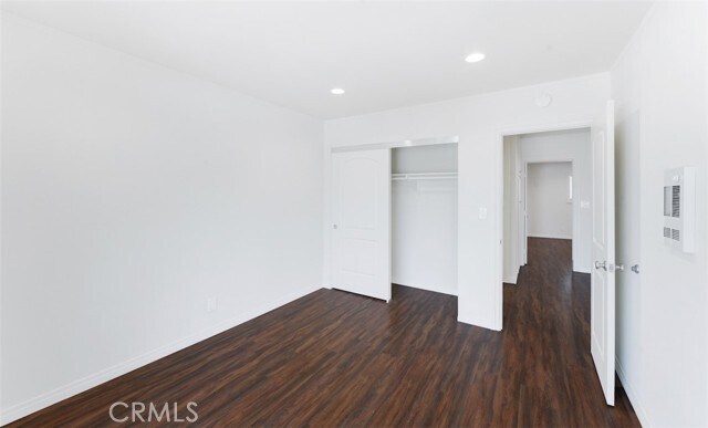 Building Photo - 18645 Oriente Dr