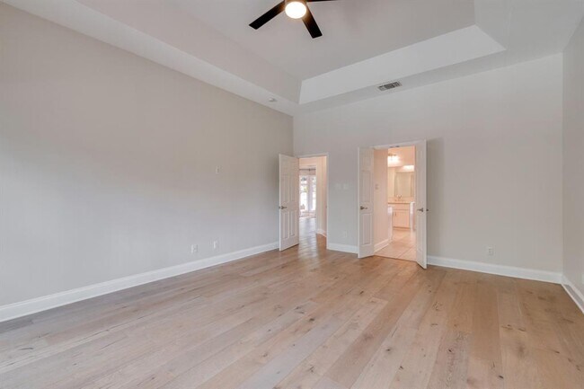 Building Photo - 3908 Edwards Mountain Dr