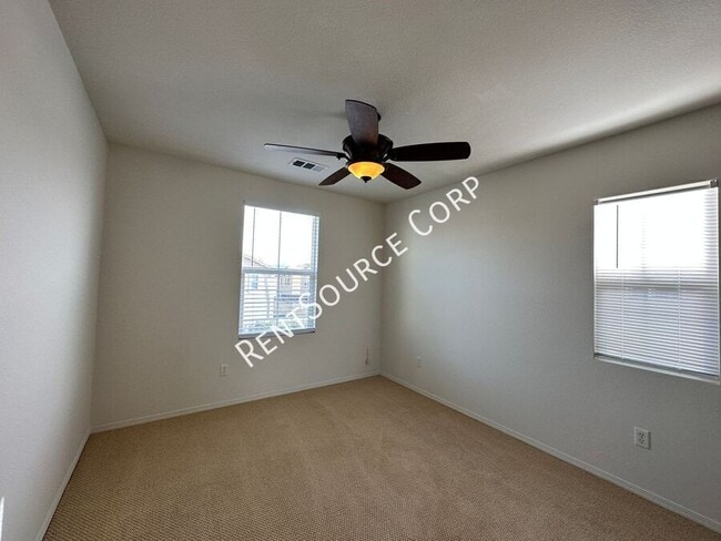 Building Photo - 23703 Stagecoach Way