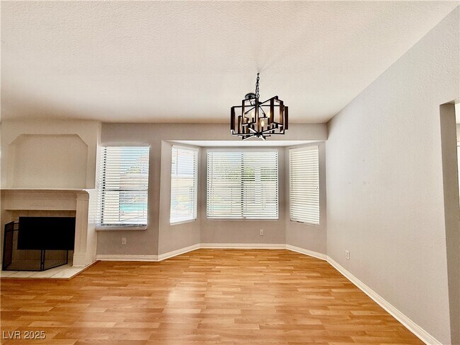 Building Photo - 9009 Feather River Ct