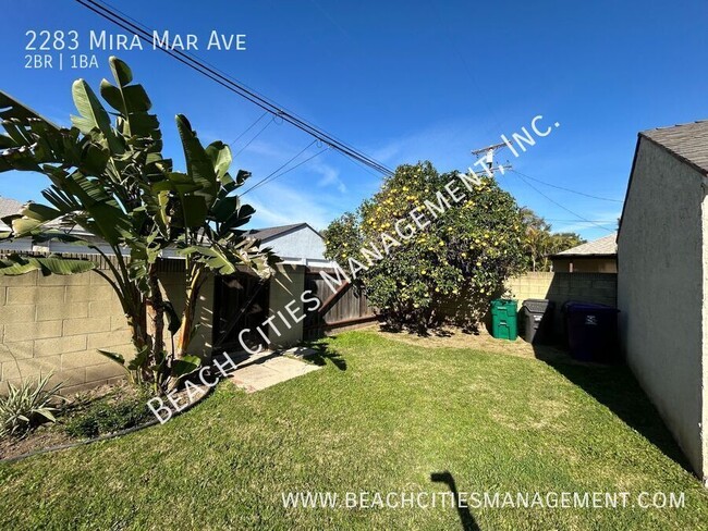 Building Photo - 2283 Mira Mar Ave