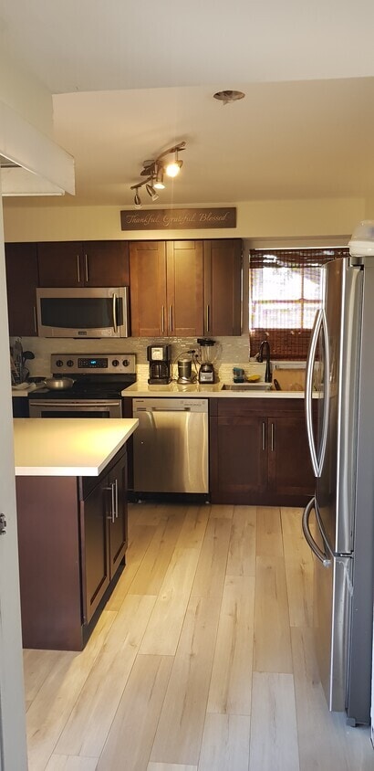 Primary Photo - 365 NW 85th Ct