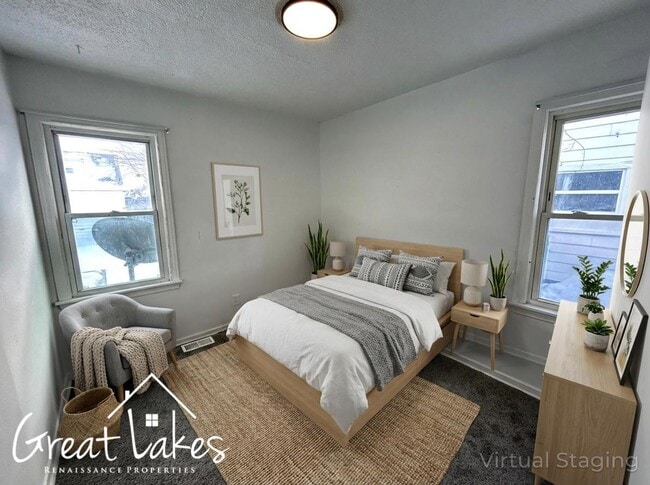 Building Photo - Lovely 3 Bedroom 1 Bathroom now available for rent