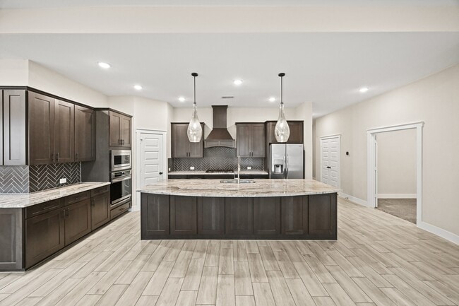 Building Photo - 15914 Dedication Dr