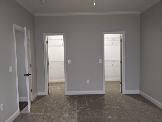 Building Photo - 221 Mose Coleman Dr