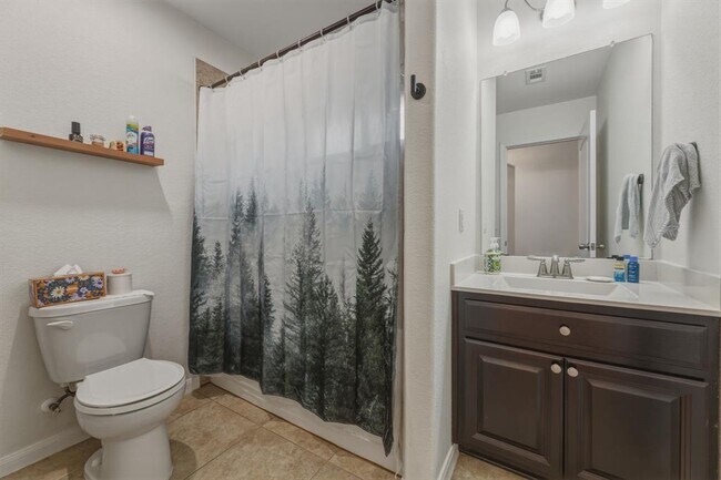 Building Photo - 5809 Scenic Lake Dr