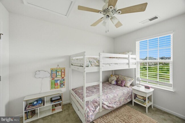 Building Photo - 6357 Walcott Ln