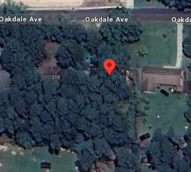 Building Photo - 217 Oakdale Ave