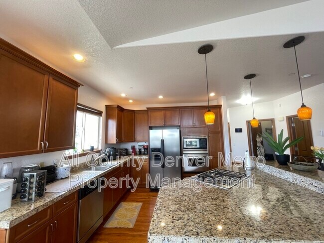 Building Photo - 6922 N Fargo Trail