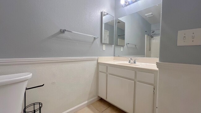 Building Photo - 3105 Silver Spur Way