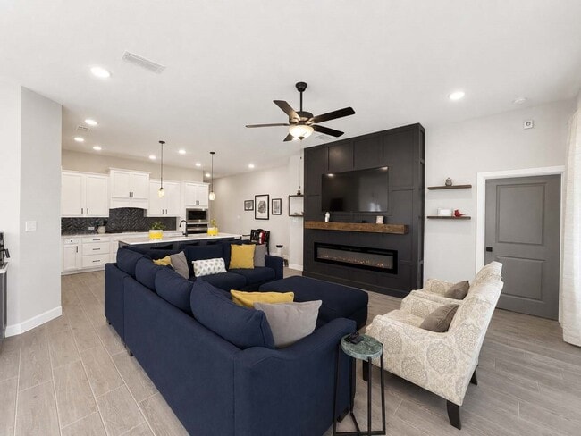 Building Photo - 9718 Starry Night Ln