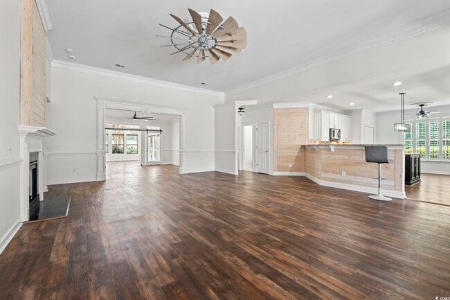 Building Photo - 7005 Wellesly Ct