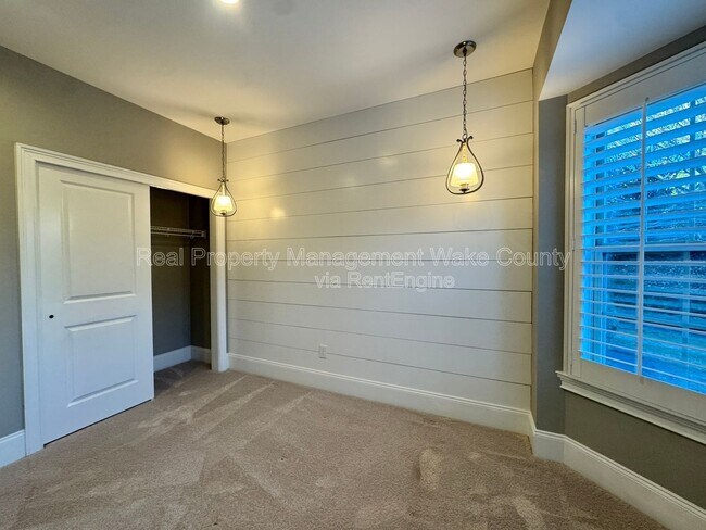 Building Photo - 1021 Keith Rd