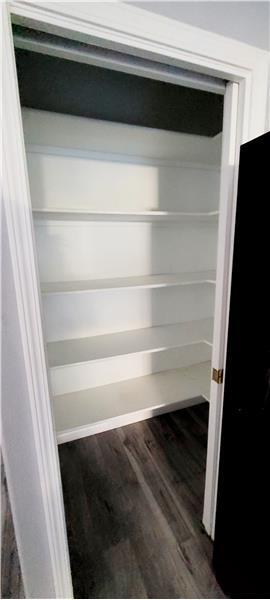 Building Photo - 1570 Barkley Ln